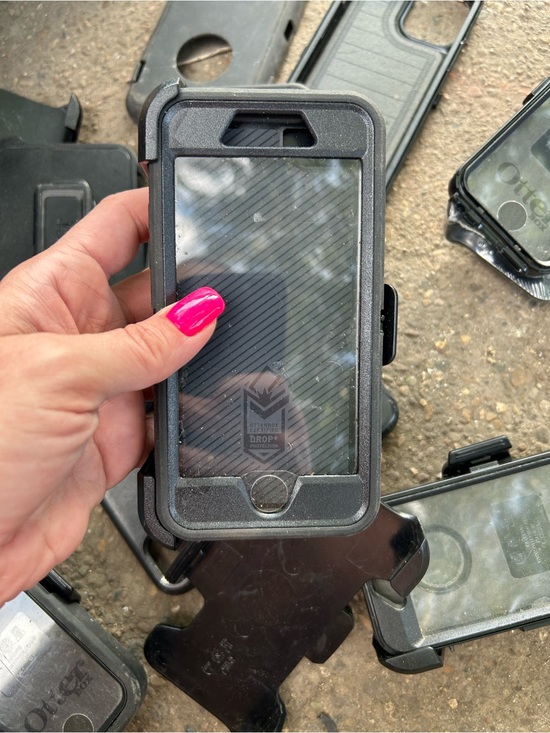 OtterBox Other - OtterBox Black Rugged Protective Phone Case with Screen Cover